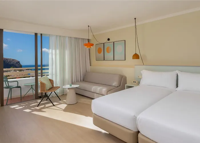 Sol Arona Tenerife ホテル 4*