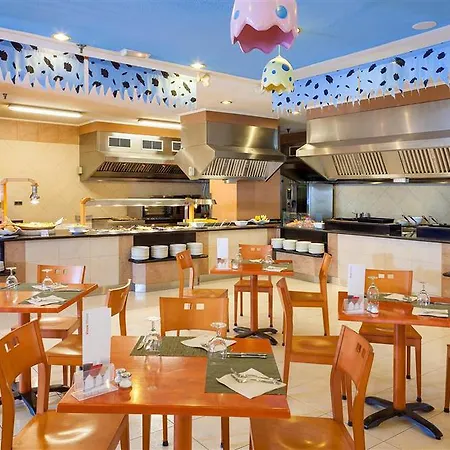 Sol By Melia Arona Tenerife 로스크리스티아노스