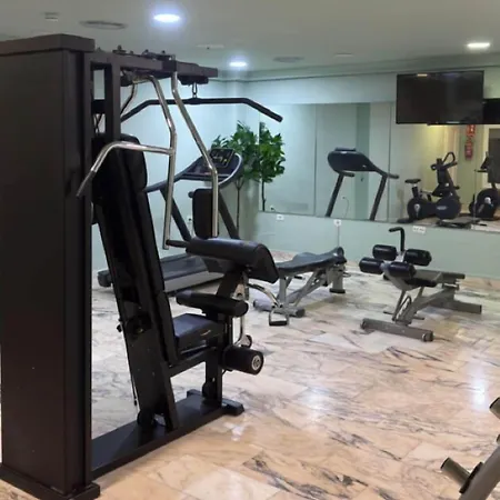 מלון Sol By Melia Arona Tenerife לוס כריסטיאנוס