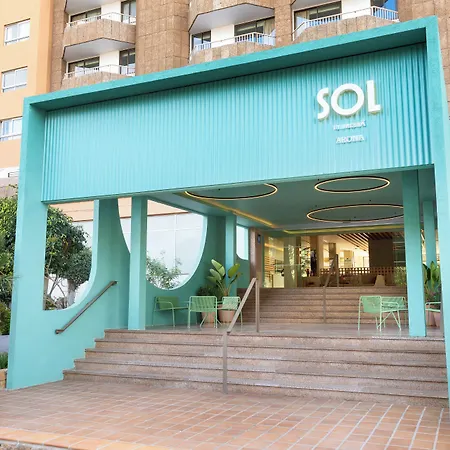 Sol By Melia Arona Tenerife מלון