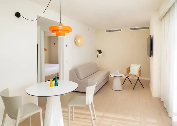 Hotel Sol By Melia Arona Tenerife Los Cristianos (Tenerife)