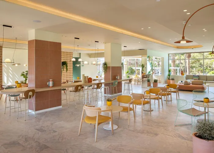 Hotel Sol By Melia Arona Tenerife 4*